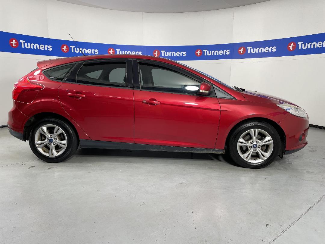 Photo '23' of Ford Focus