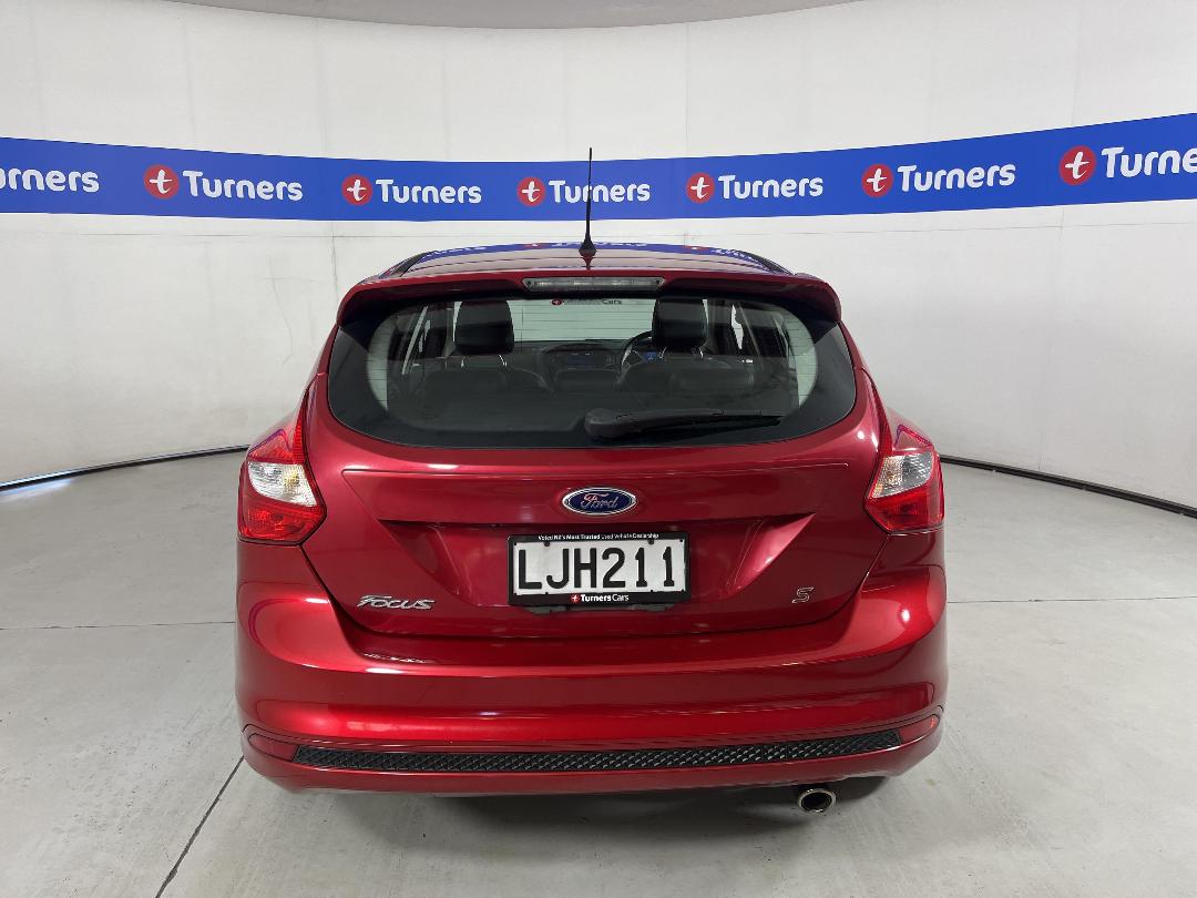 Photo '6' of Ford Focus Photo '6' of Ford Focus