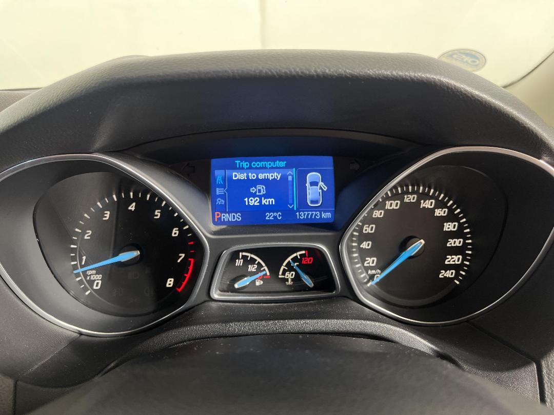 Photo '21' of Ford Focus Photo '21' of Ford Focus