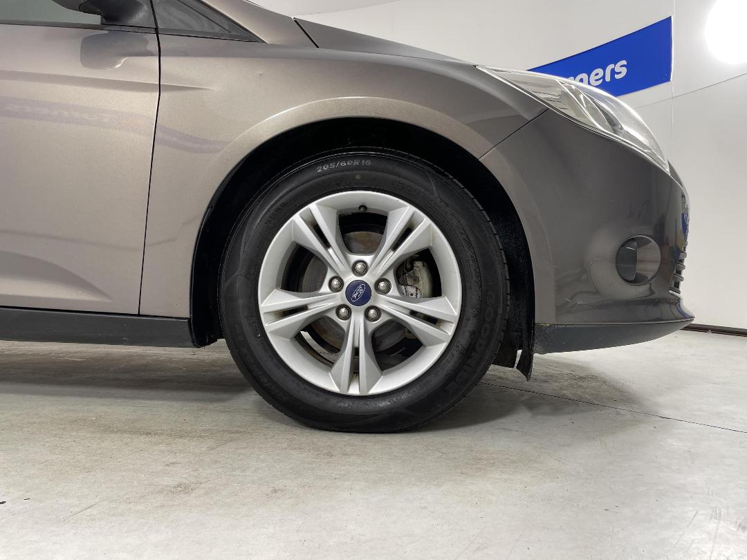 Photo '9' of Ford Focus Photo '9' of Ford Focus