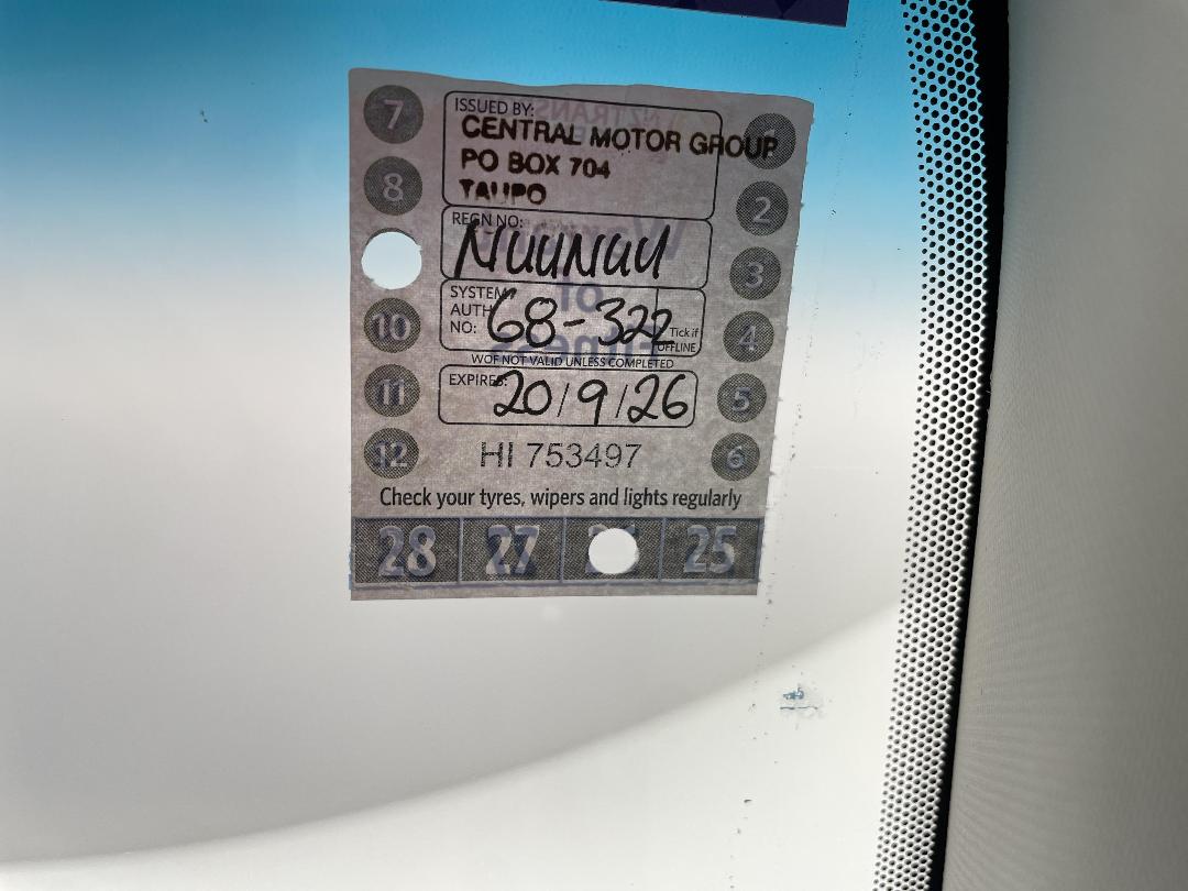 Photo '23' of Ford Focus Photo '23' of Ford Focus