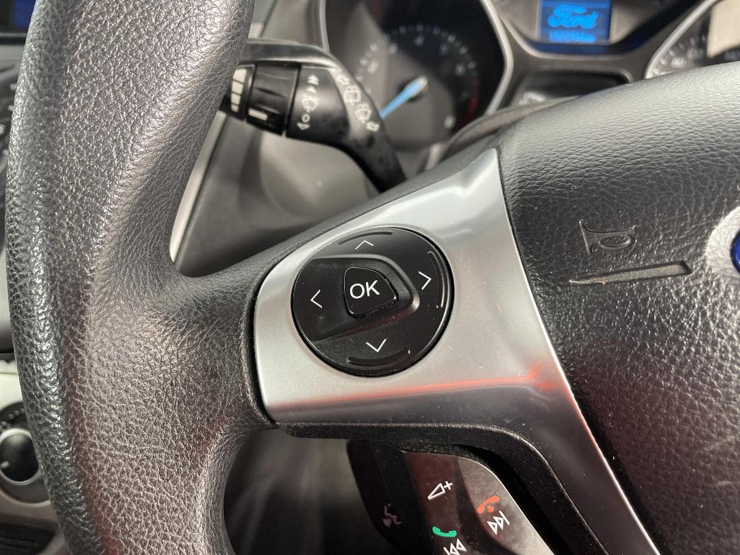 Photo '24' of Ford Focus Photo '24' of Ford Focus