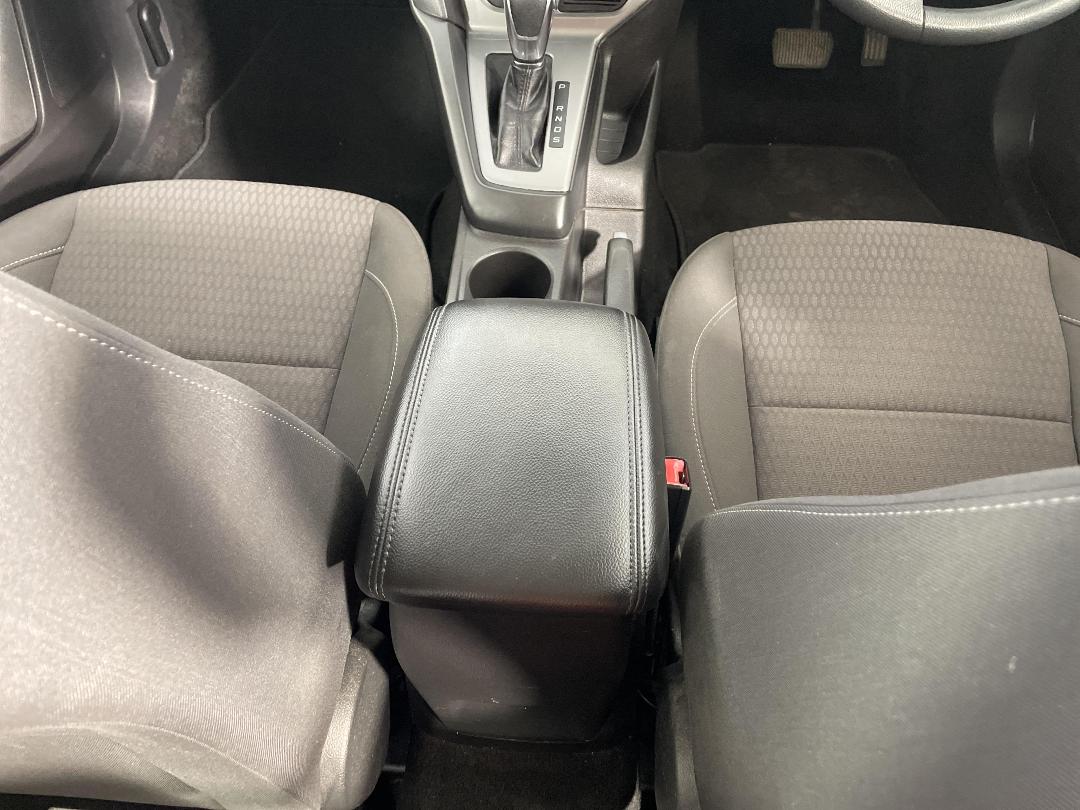 Photo '18' of Ford Focus Photo '18' of Ford Focus