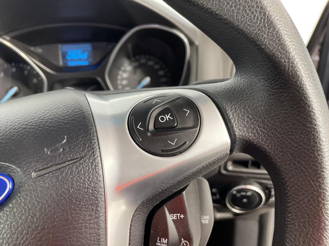 Photo '25' of Ford Focus Photo '25' of Ford Focus