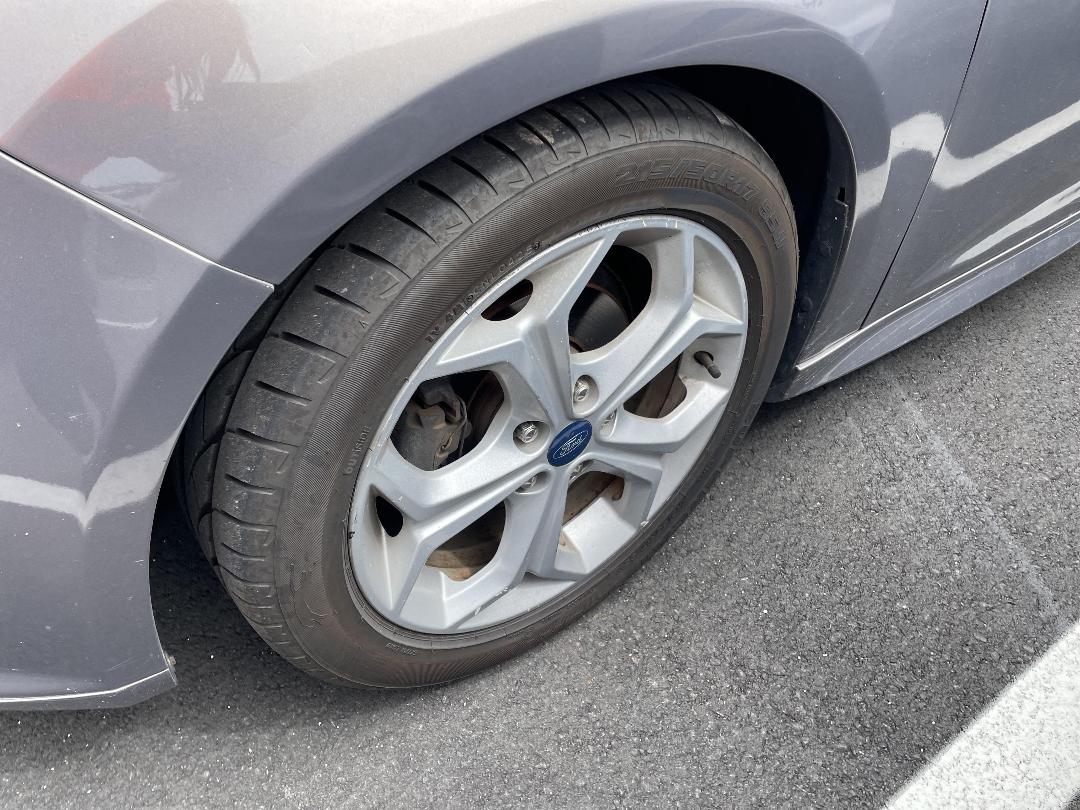 Photo '8' of Ford Focus Sport