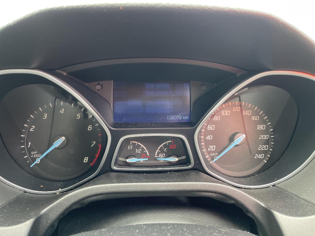 Photo '19' of Ford Focus Sport