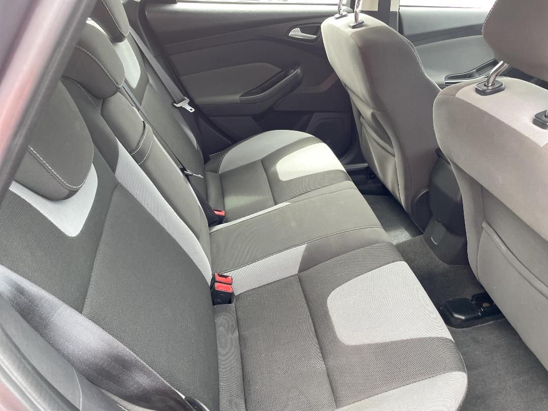 Photo '18' of Ford Focus Sport