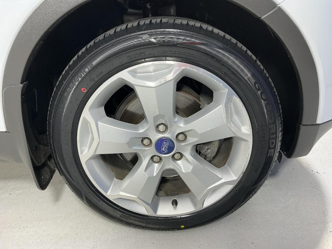 Photo '9' of Ford Kuga