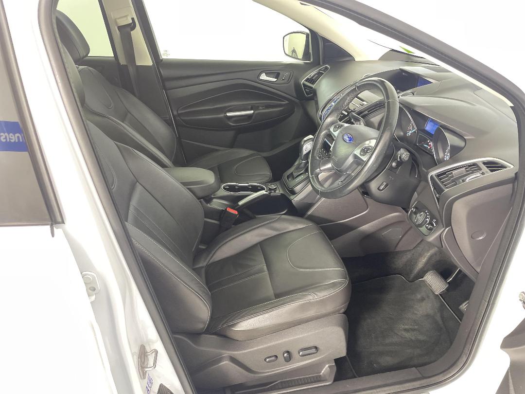 Photo '16' of Ford Kuga