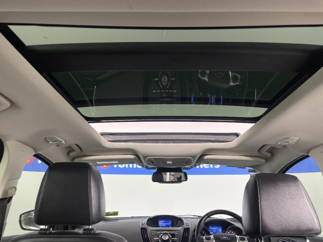 Photo '24' of Ford Kuga