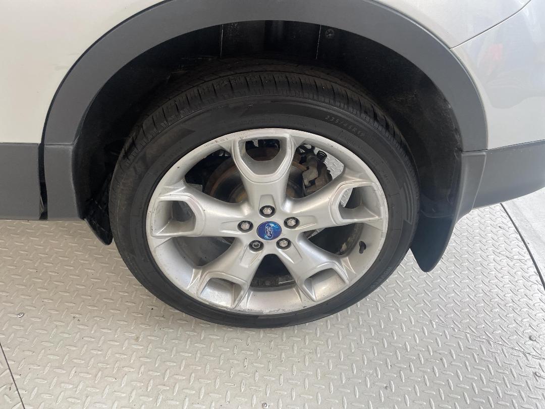 Photo '11' of Ford Kuga