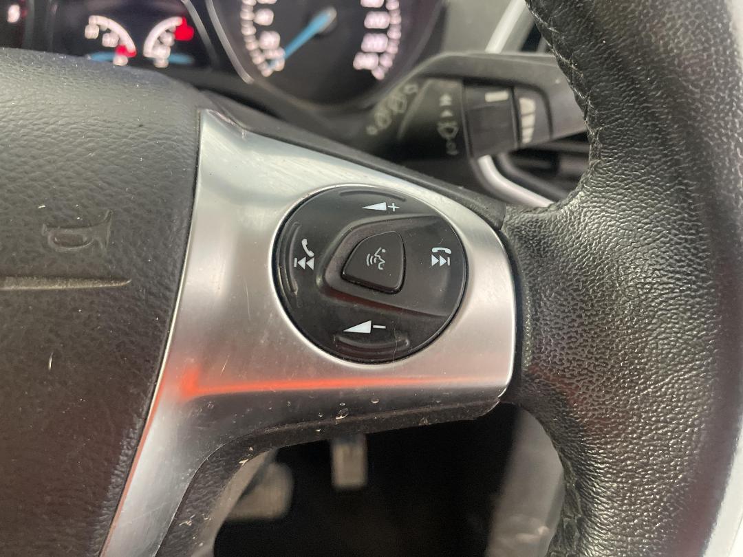 Photo '26' of Ford Kuga