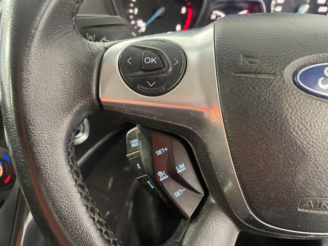 Photo '27' of Ford Kuga