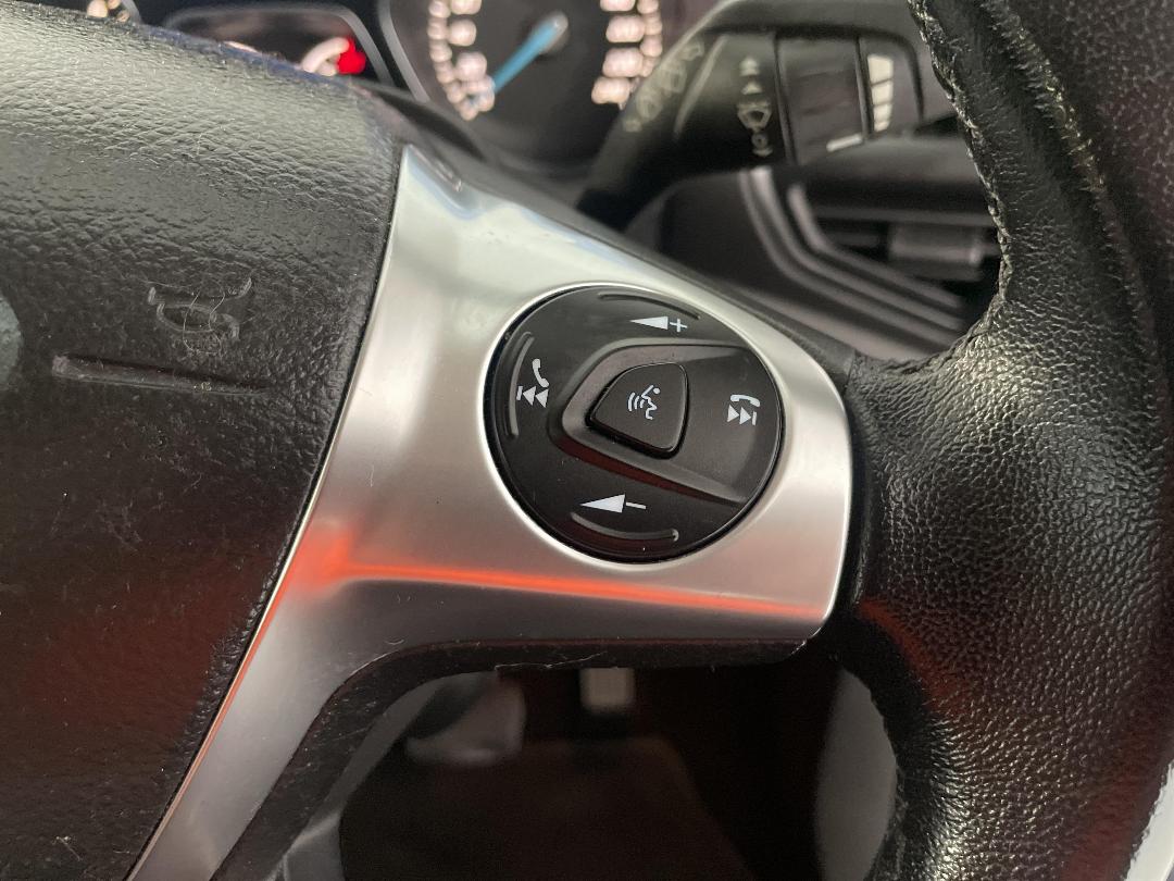 Photo '26' of Ford Kuga