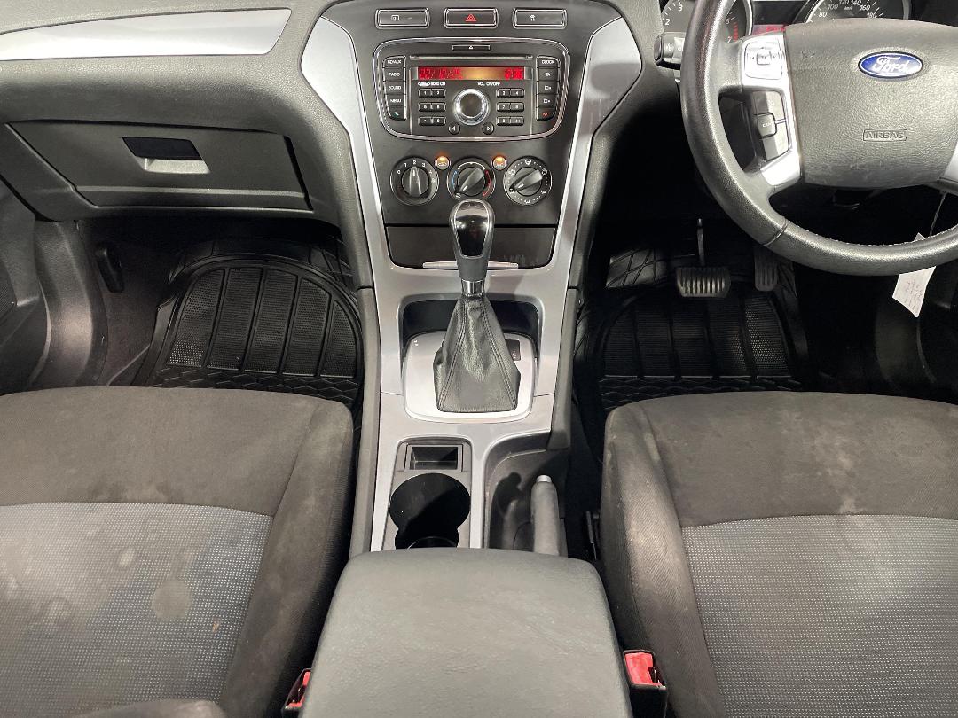 Photo '18' of Ford Mondeo