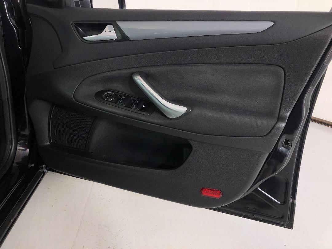 Photo '15' of Ford Mondeo