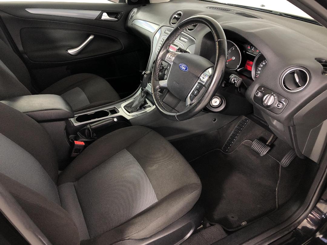 Photo '16' of Ford Mondeo