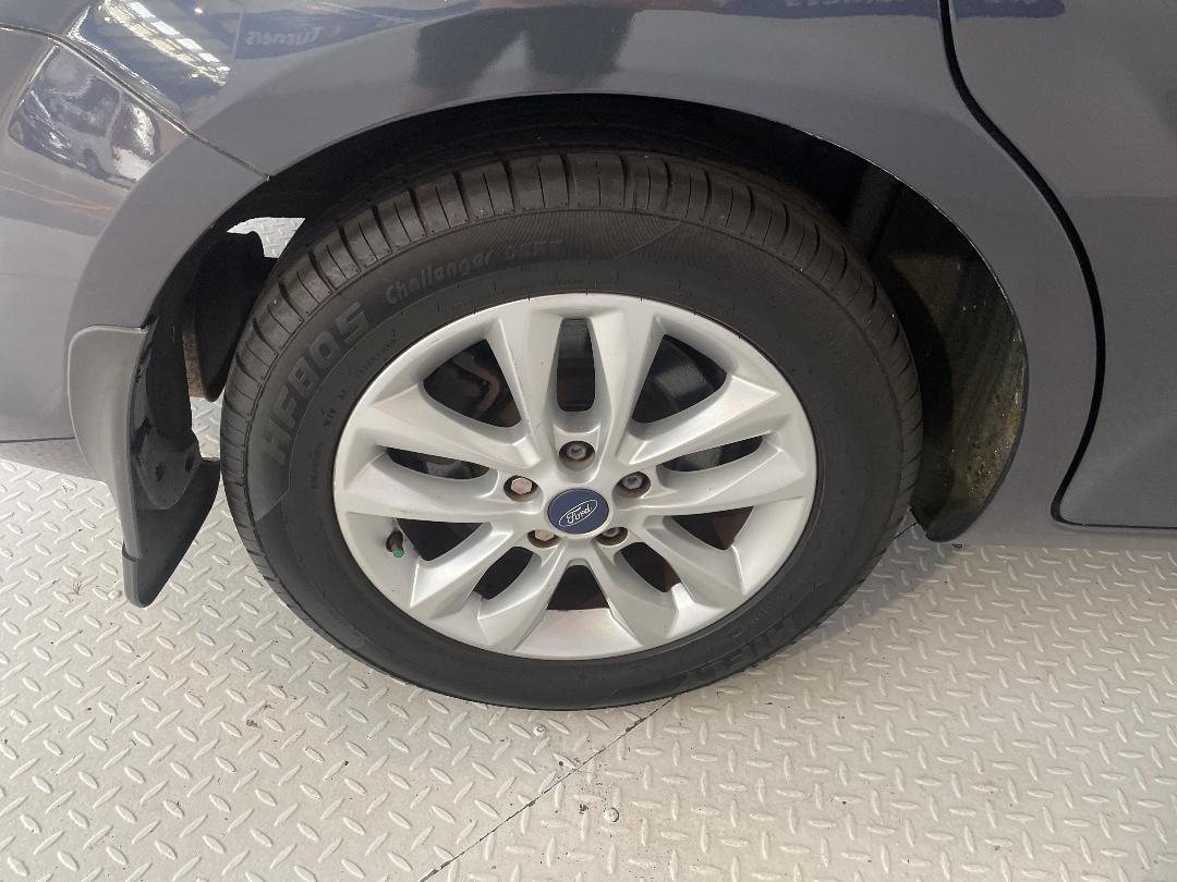 Photo '12' of Ford Mondeo