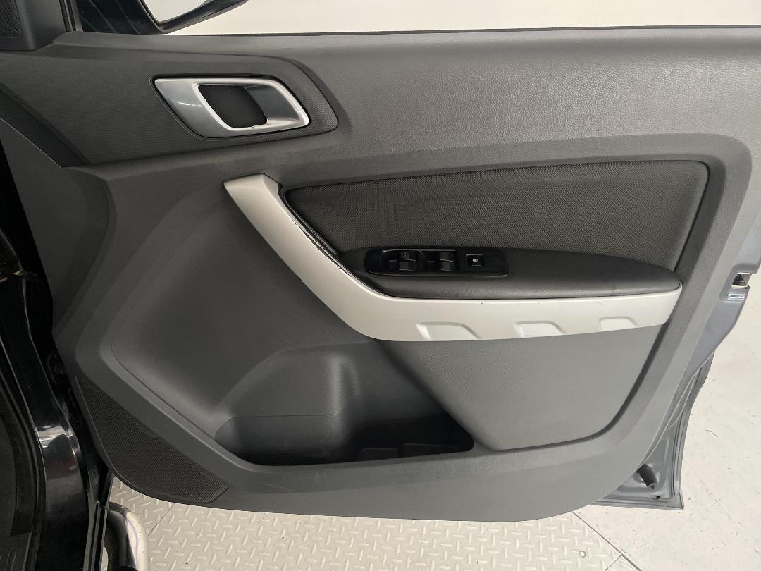 Photo '15' of Ford Ranger Photo '15' of Ford Ranger