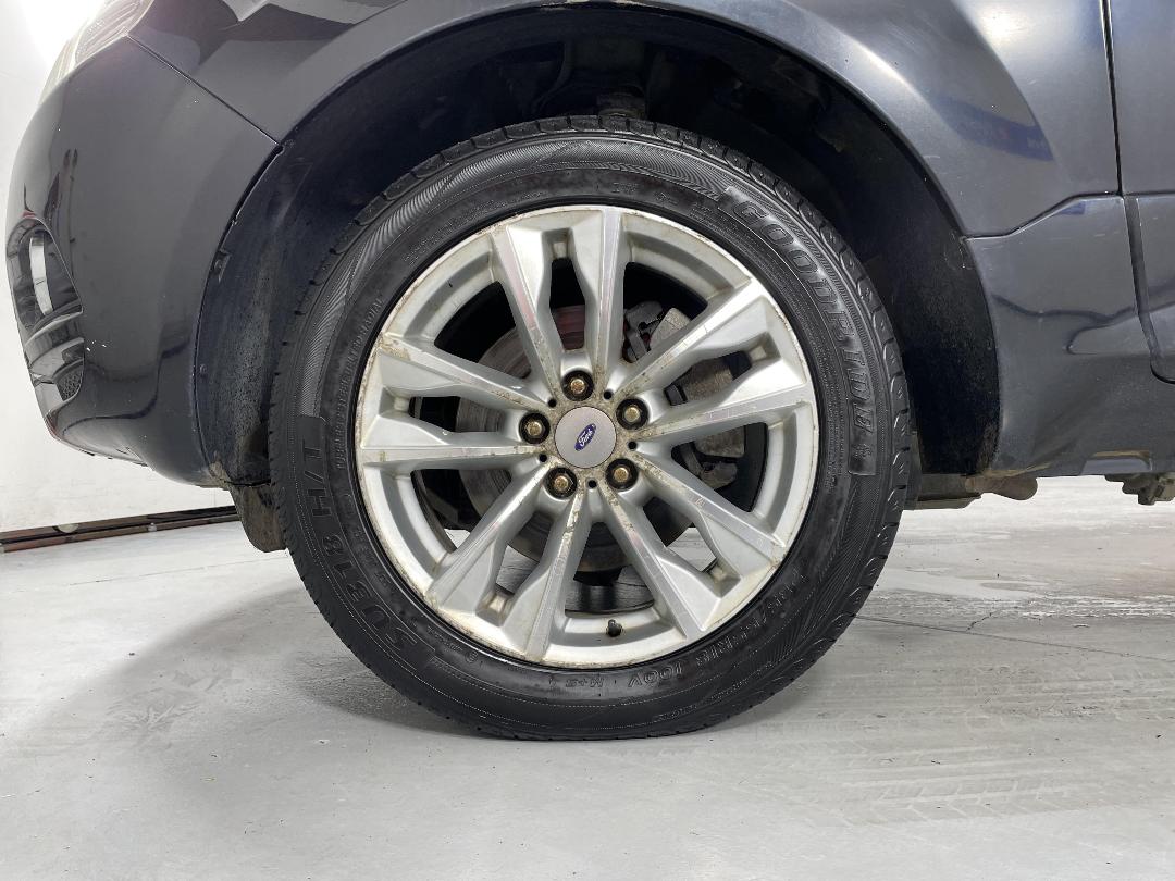 Photo '10' of Ford Territory