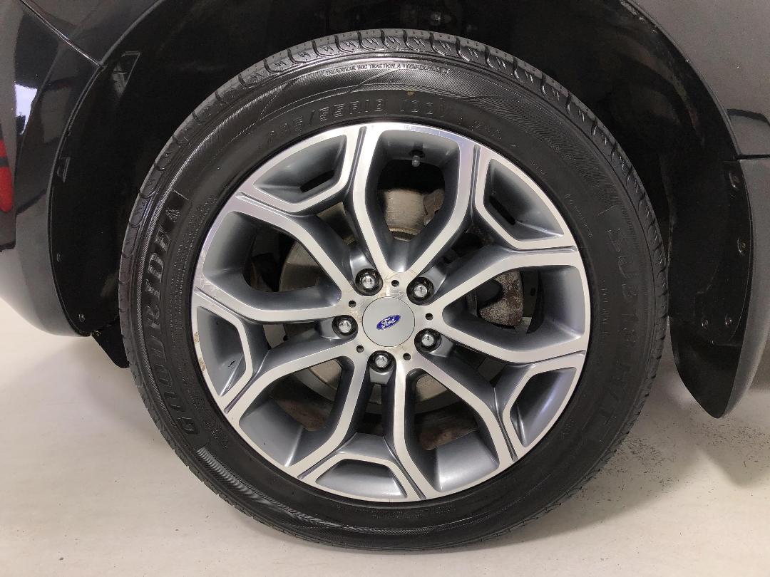 Photo '10' of Ford Territory