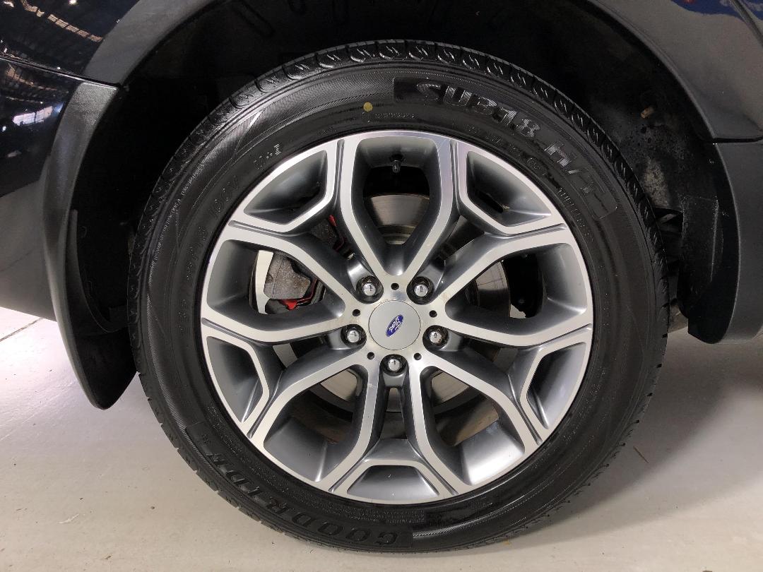 Photo '12' of Ford Territory