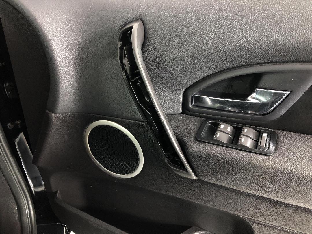 Photo '24' of Ford Territory