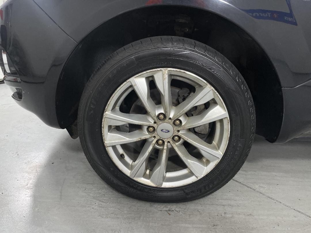 Photo '10' of Ford Territory