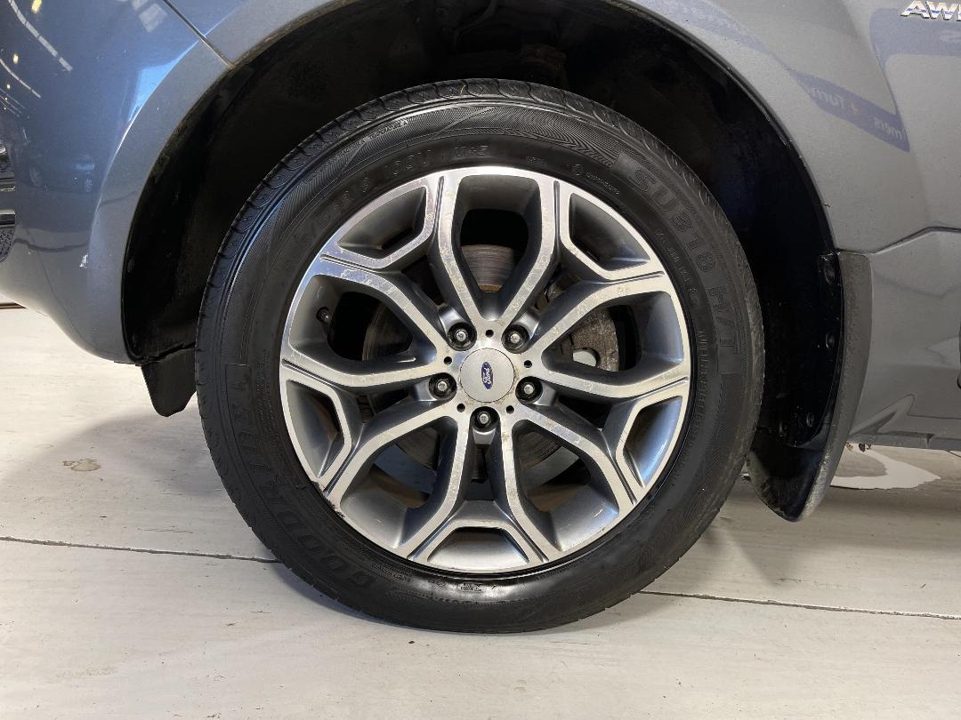 Photo '10' of Ford Territory