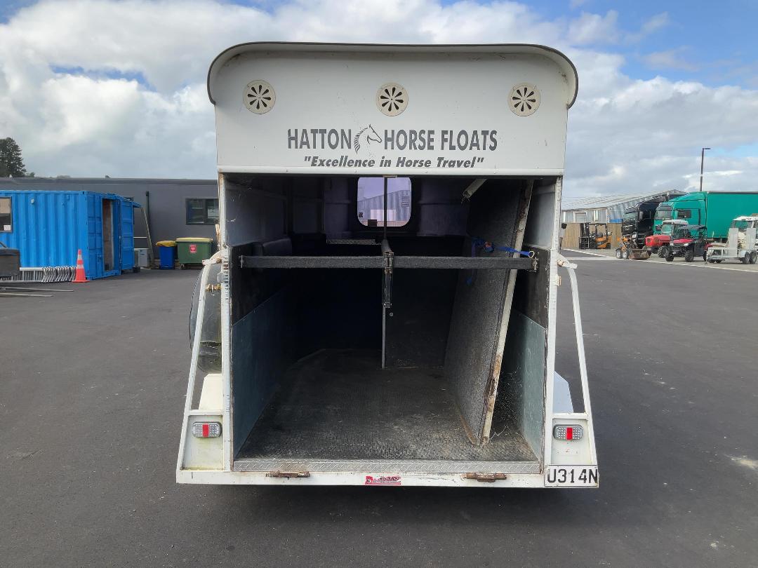 Photo '5' of Hatton Horsefloat Horse Float - Tandem Photo '5' of Hatton Horsefloat Horse Float - Tandem