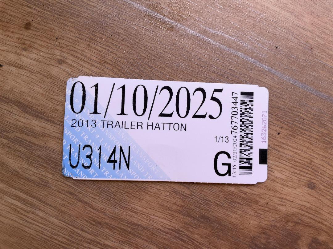 Photo '24' of Hatton Horsefloat Horse Float - Tandem Photo '24' of Hatton Horsefloat Horse Float - Tandem