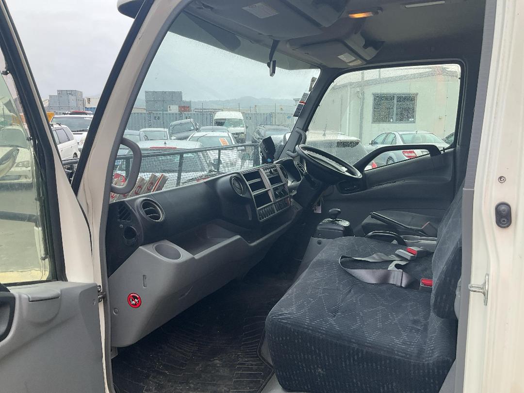 Photo '28' of Hino 300 XKU720R-HKUTSQ3 Box Body