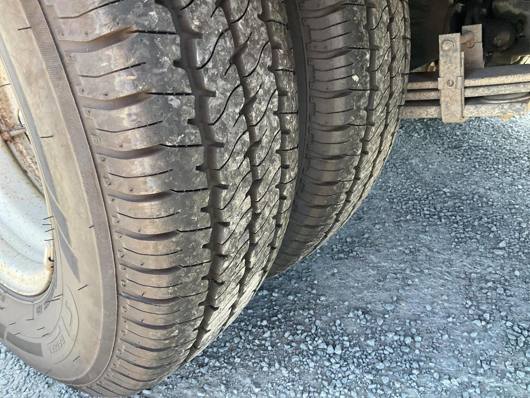 Photo '38' of Hino Dutro Flat Deck Photo '38' of Hino Dutro Flat Deck