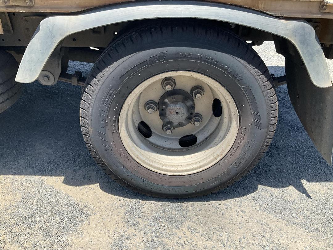 Photo '41' of Hino Dutro Flat Deck Photo '41' of Hino Dutro Flat Deck