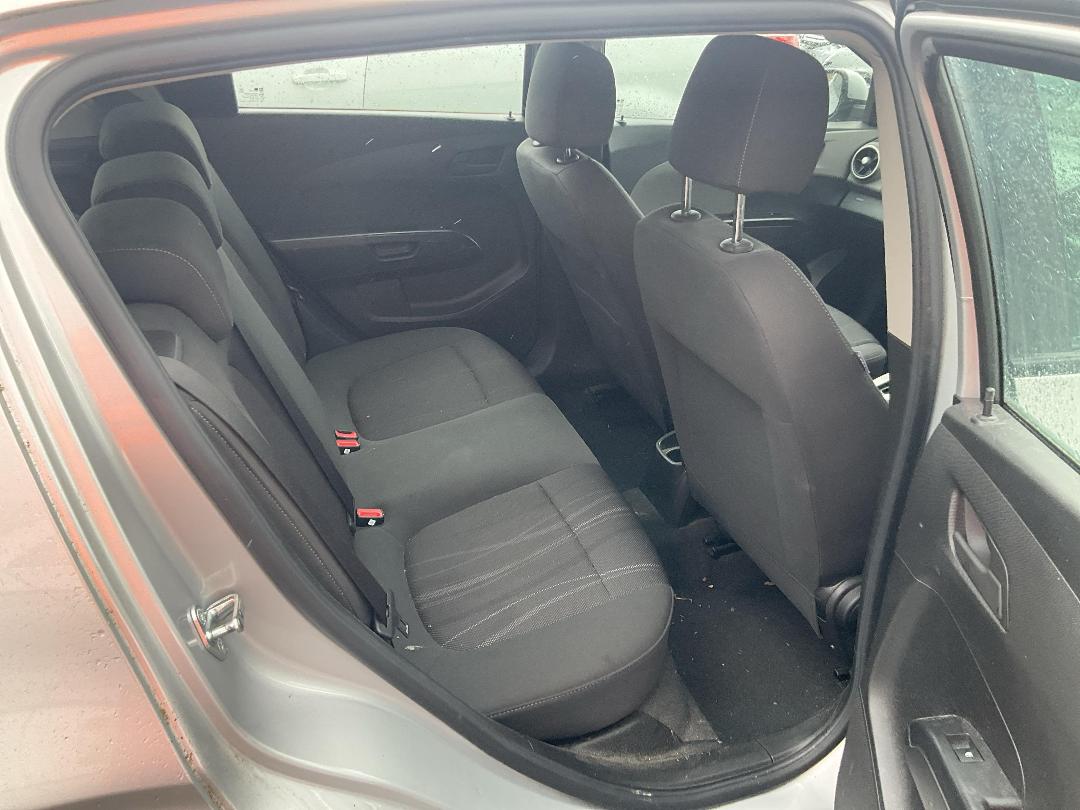 Photo '10' of Holden Barina CD