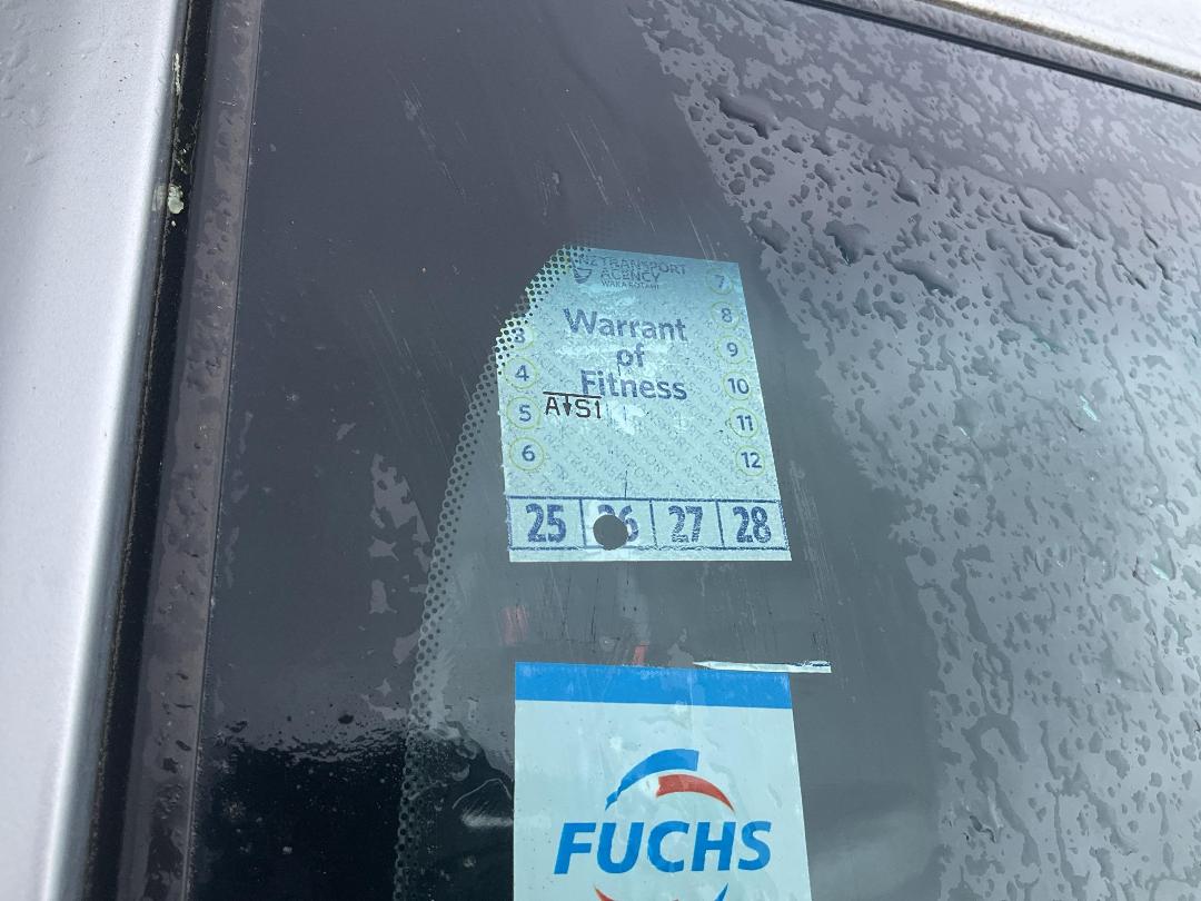 Photo '11' of Holden Barina CD