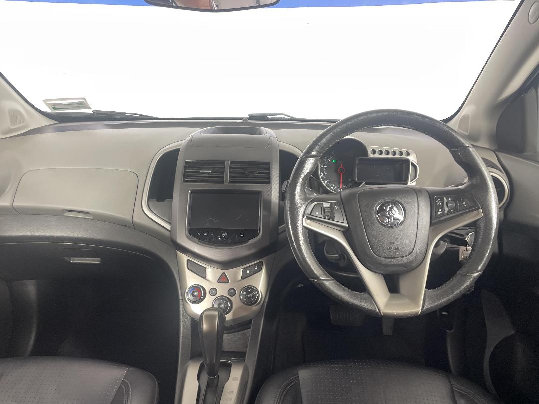 Photo '17' of Holden Barina