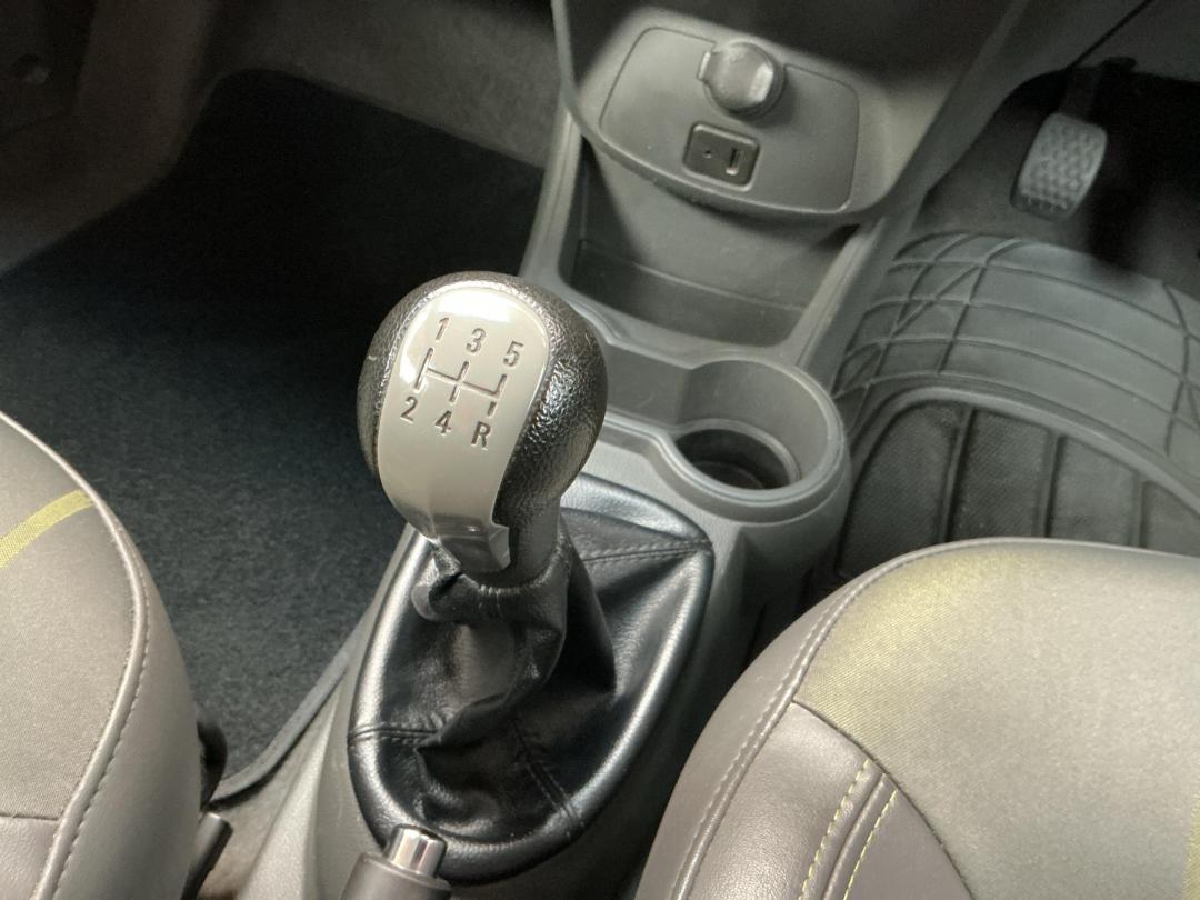 Photo '23' of Holden Barina Spark Photo '23' of Holden Barina Spark