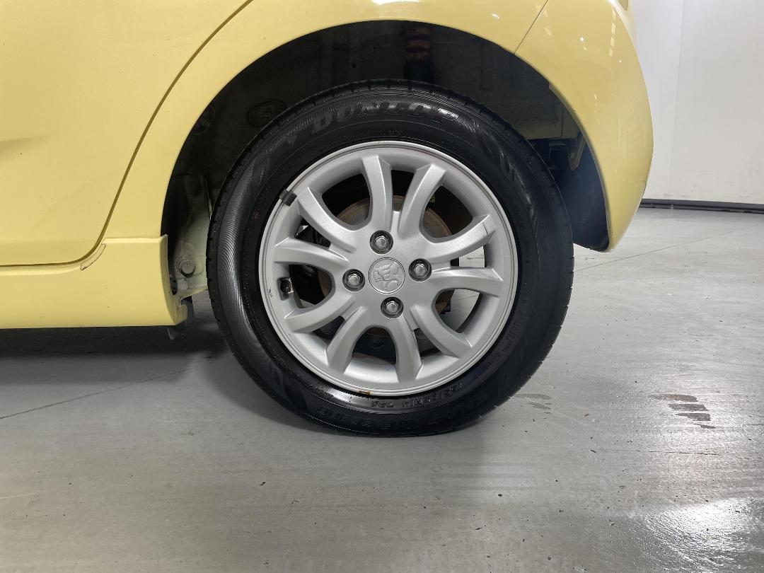 Photo '11' of Holden Barina Spark