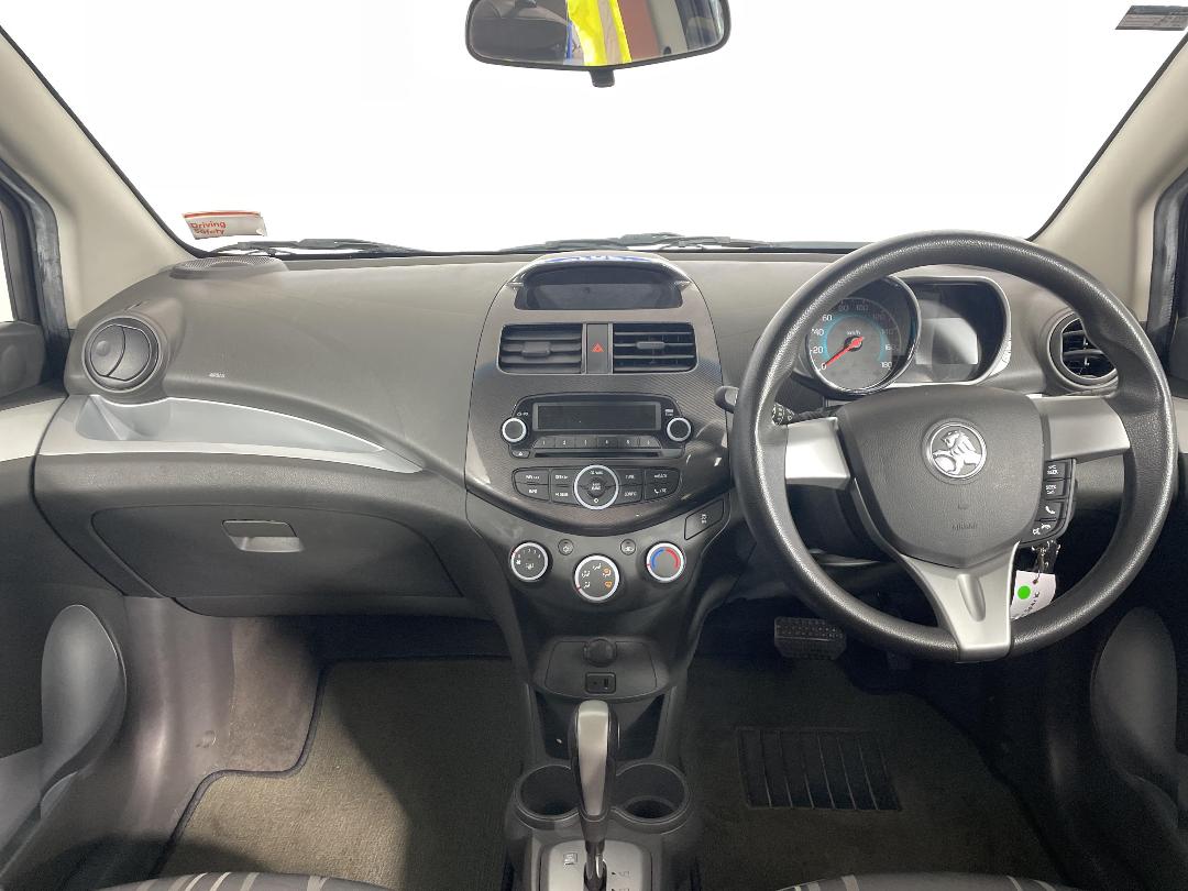 Photo '17' of Holden Barina Spark