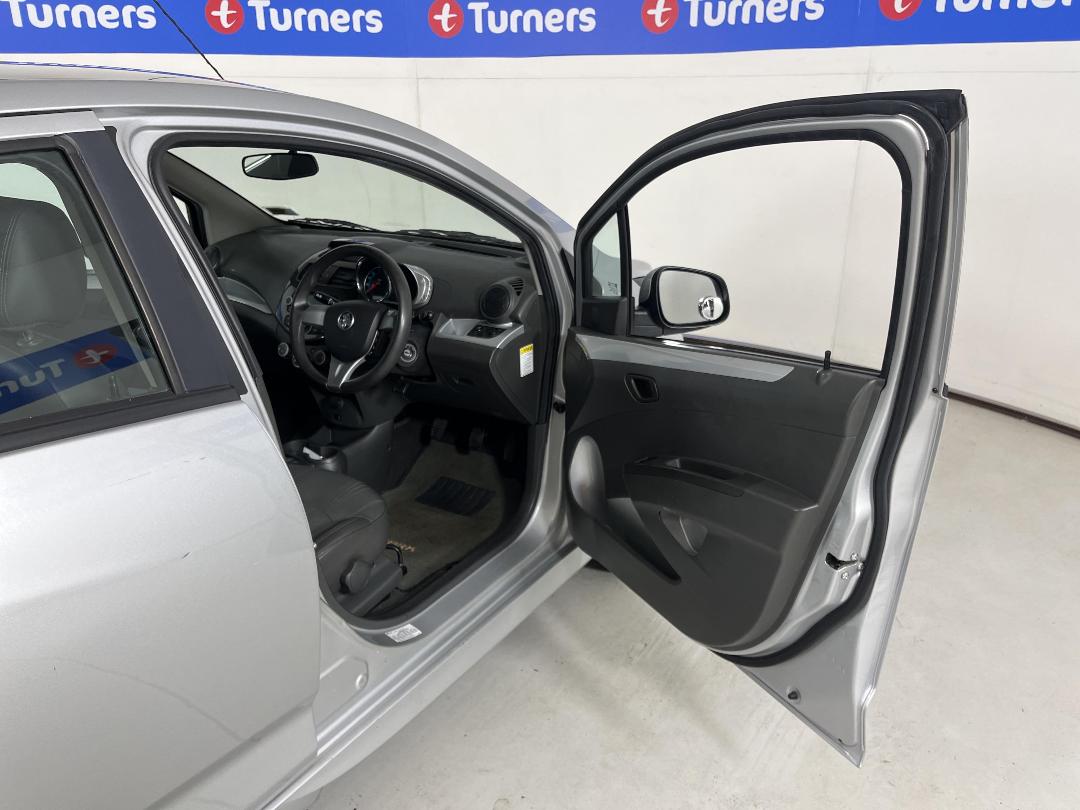 Photo '15' of Holden Barina Spark