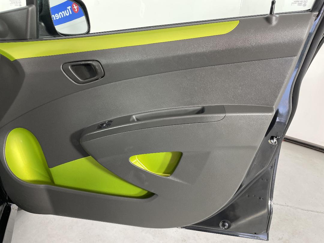 Photo '15' of Holden Barina Spark