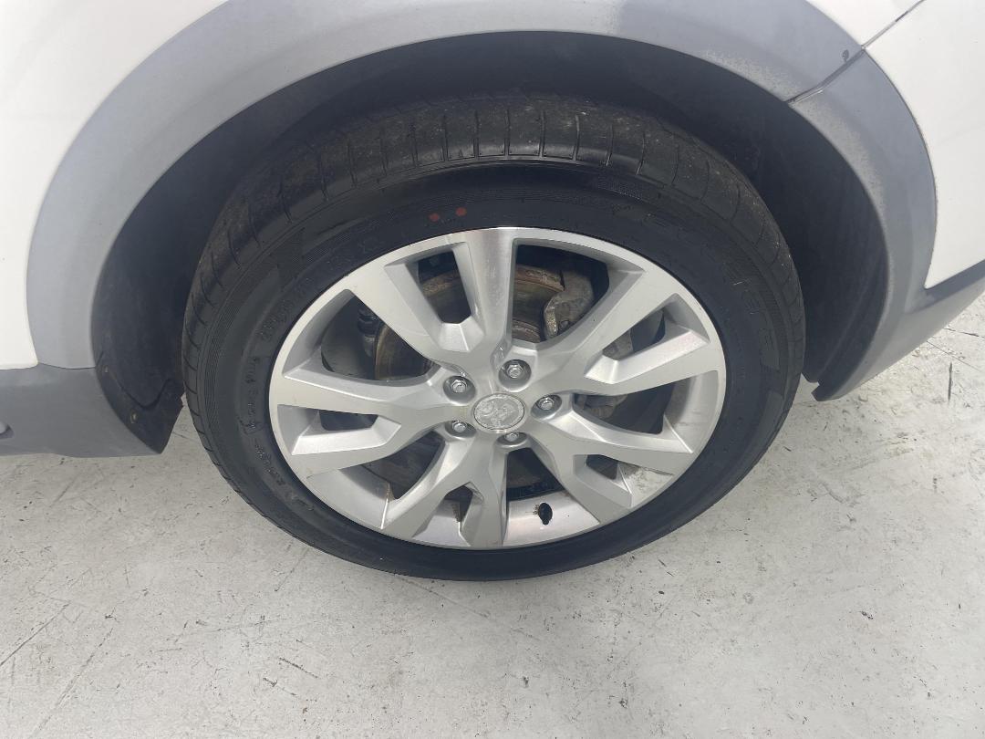 Photo '7' of Holden Captiva 5 LTZ