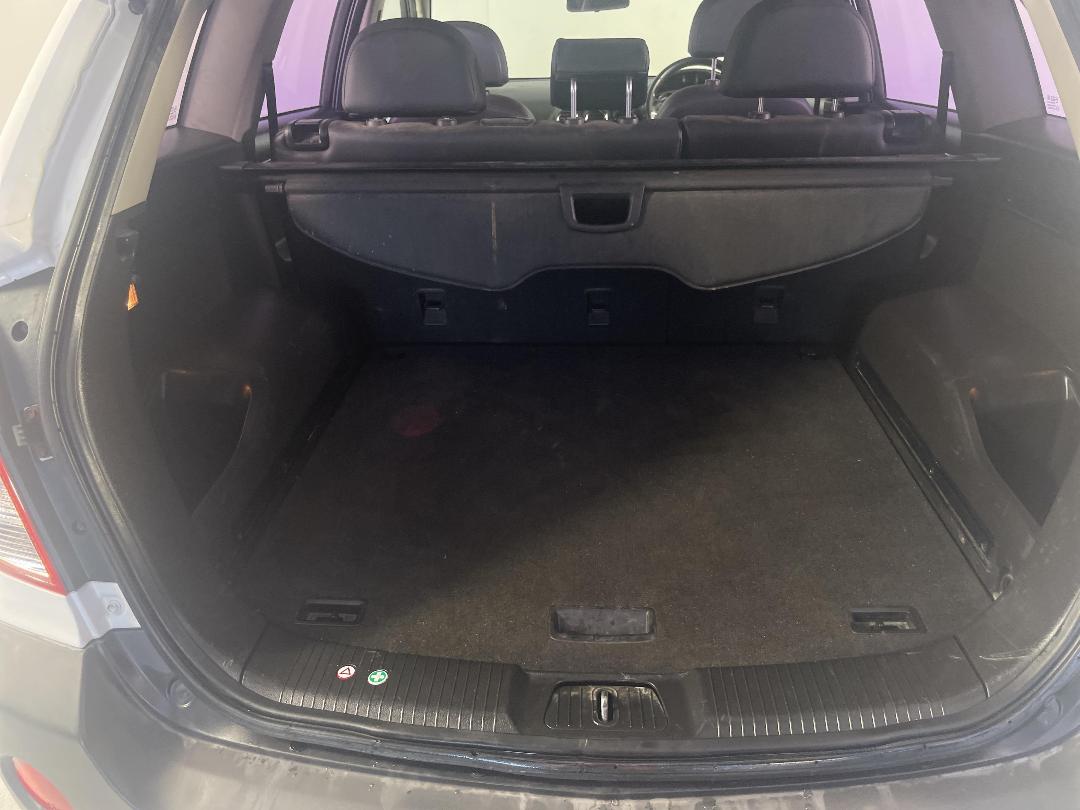 Photo '12' of Holden Captiva 5 LTZ