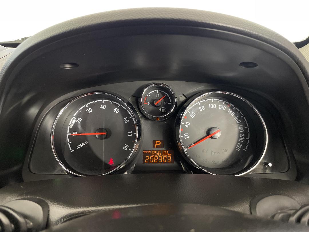 Photo '21' of Holden Captiva 5 Photo '21' of Holden Captiva 5