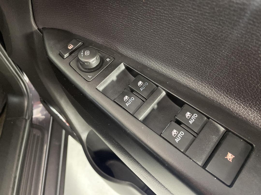 Photo '24' of Holden Captiva 5 Photo '24' of Holden Captiva 5