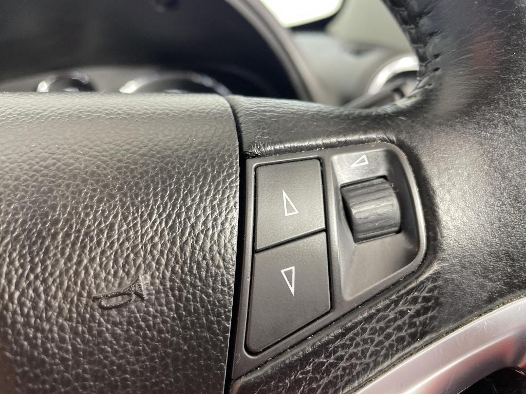 Photo '27' of Holden Captiva 5 Photo '27' of Holden Captiva 5