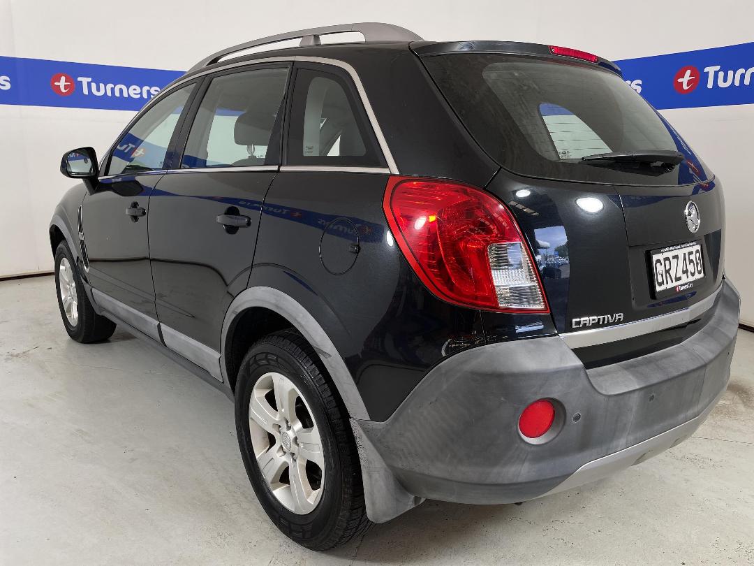 Photo '5' of Holden Captiva 5