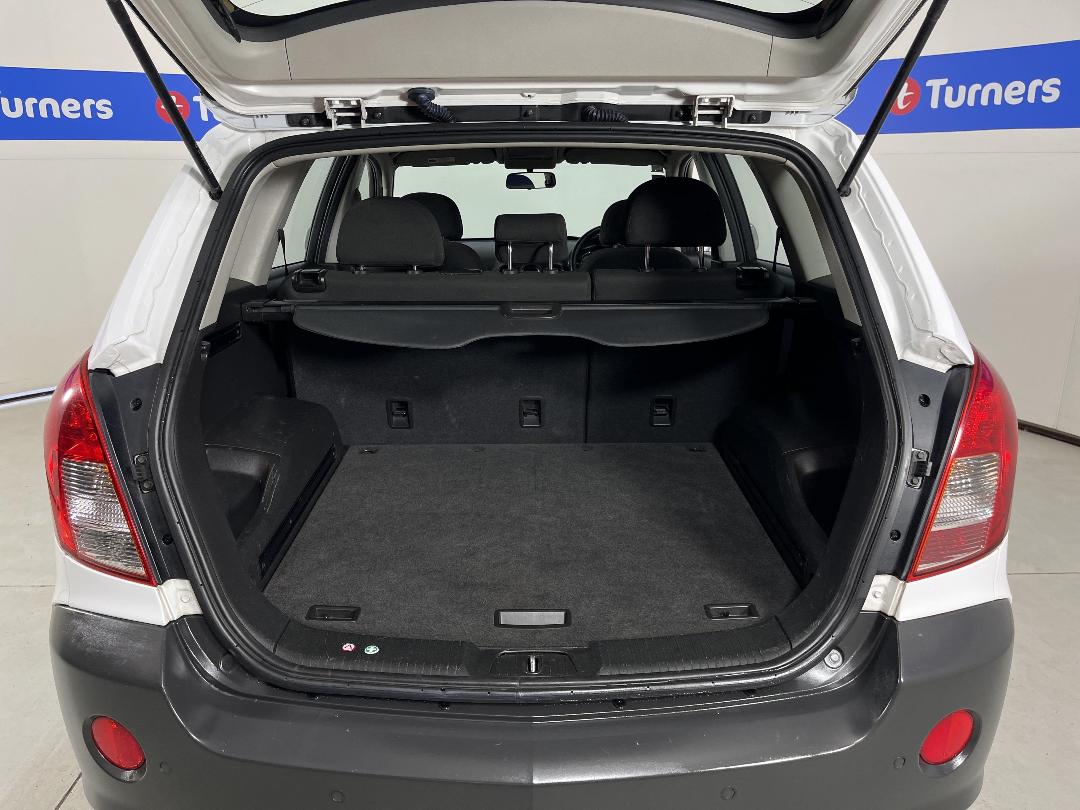 Photo '14' of Holden Captiva 5