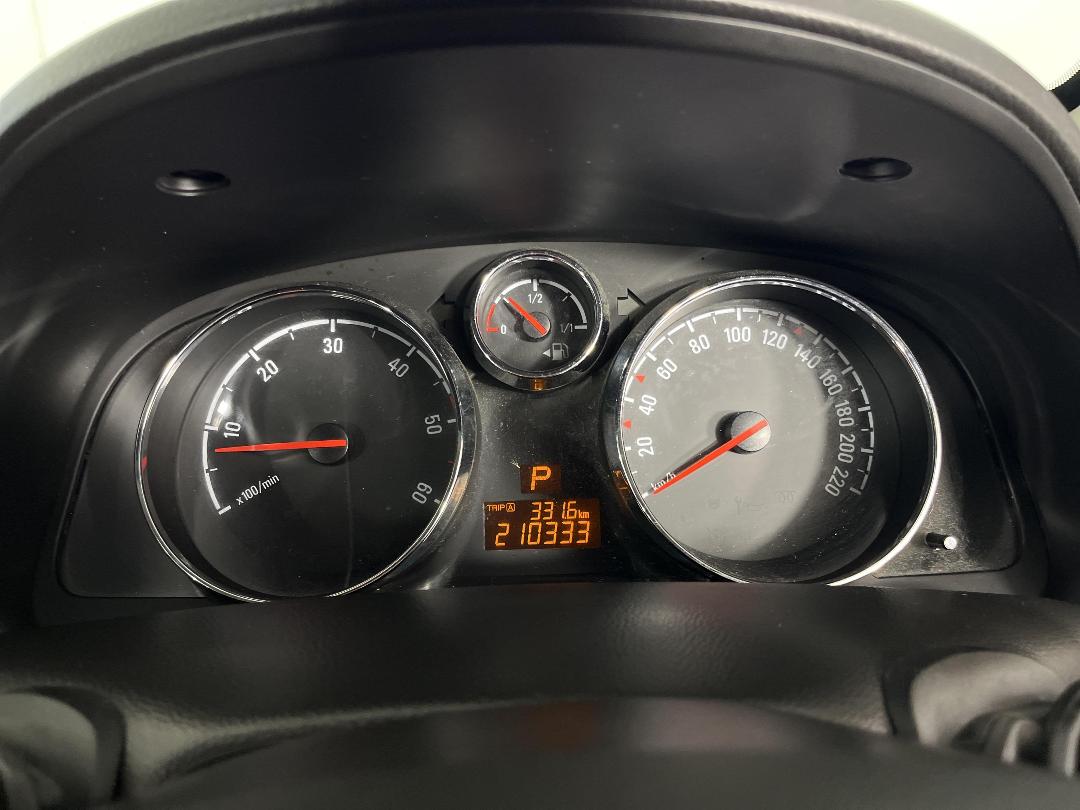 Photo '21' of Holden Captiva 5